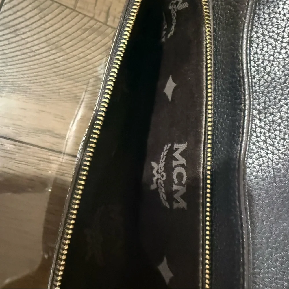 MCM Black Pebbled Leather Studded Flap Shoulder Bag w/ Chain Strap Vintage rare